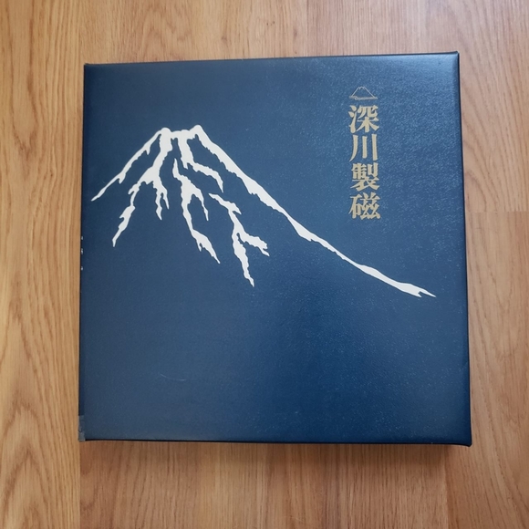 SOLD Japanese Fukagawa Porcelain Plate Numbered Edition with Certificates - Picture 10 of 13